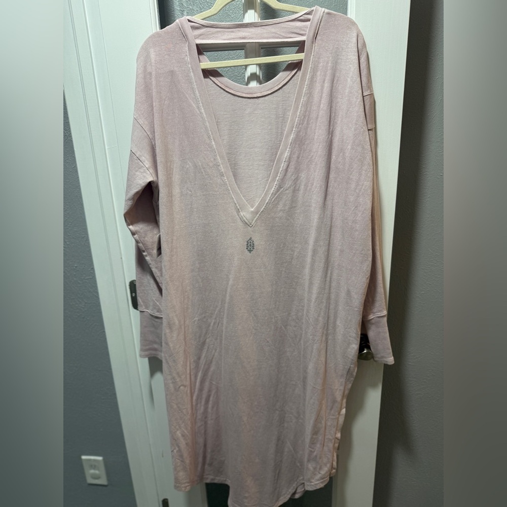 ⭐️SOLD⭐️NWT Free People Movement  Long Game Tunic Layer - Picture 11 of 15
